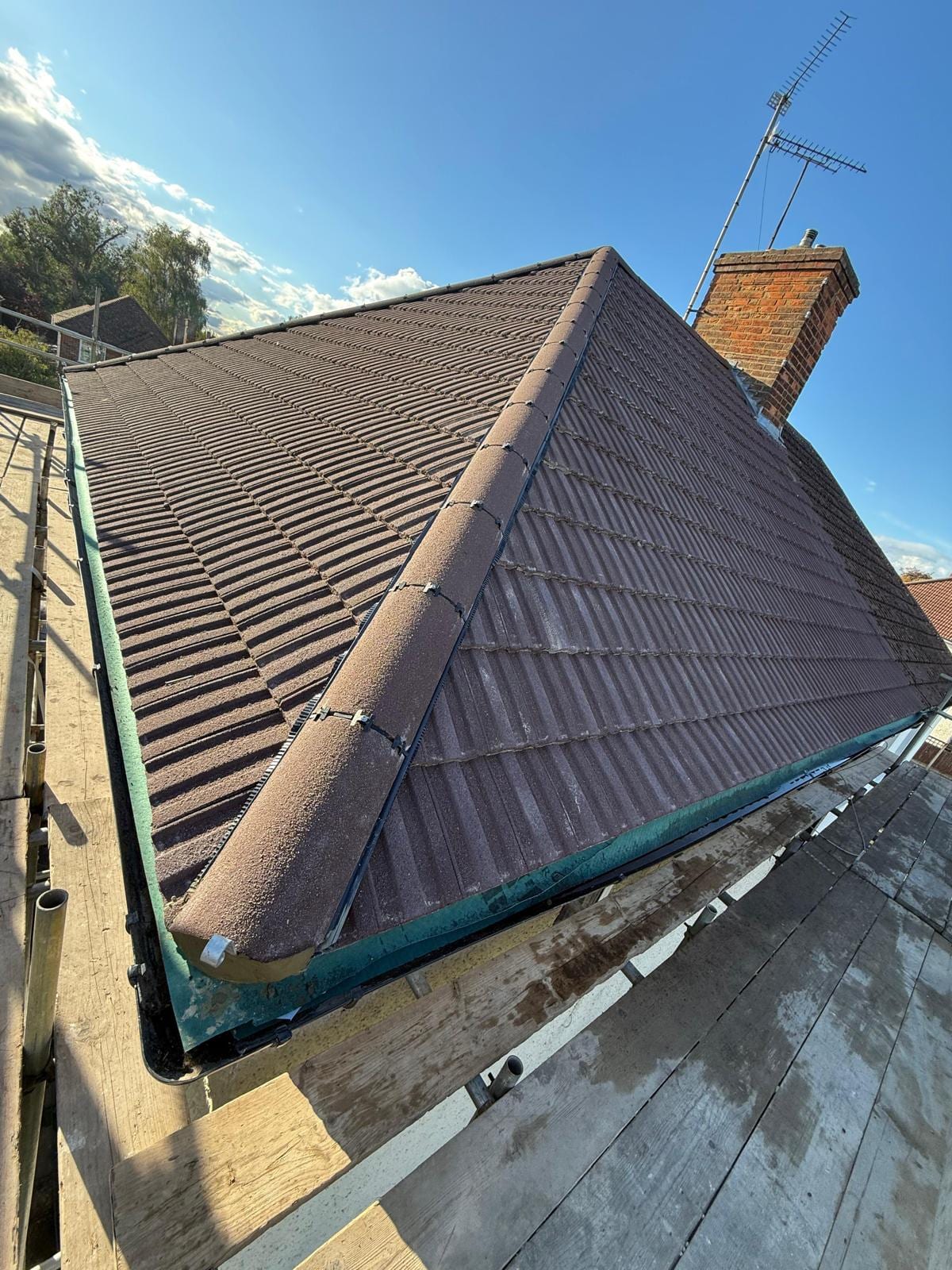Tiled and slate roofing project by Active Roofing in Hertfordshire