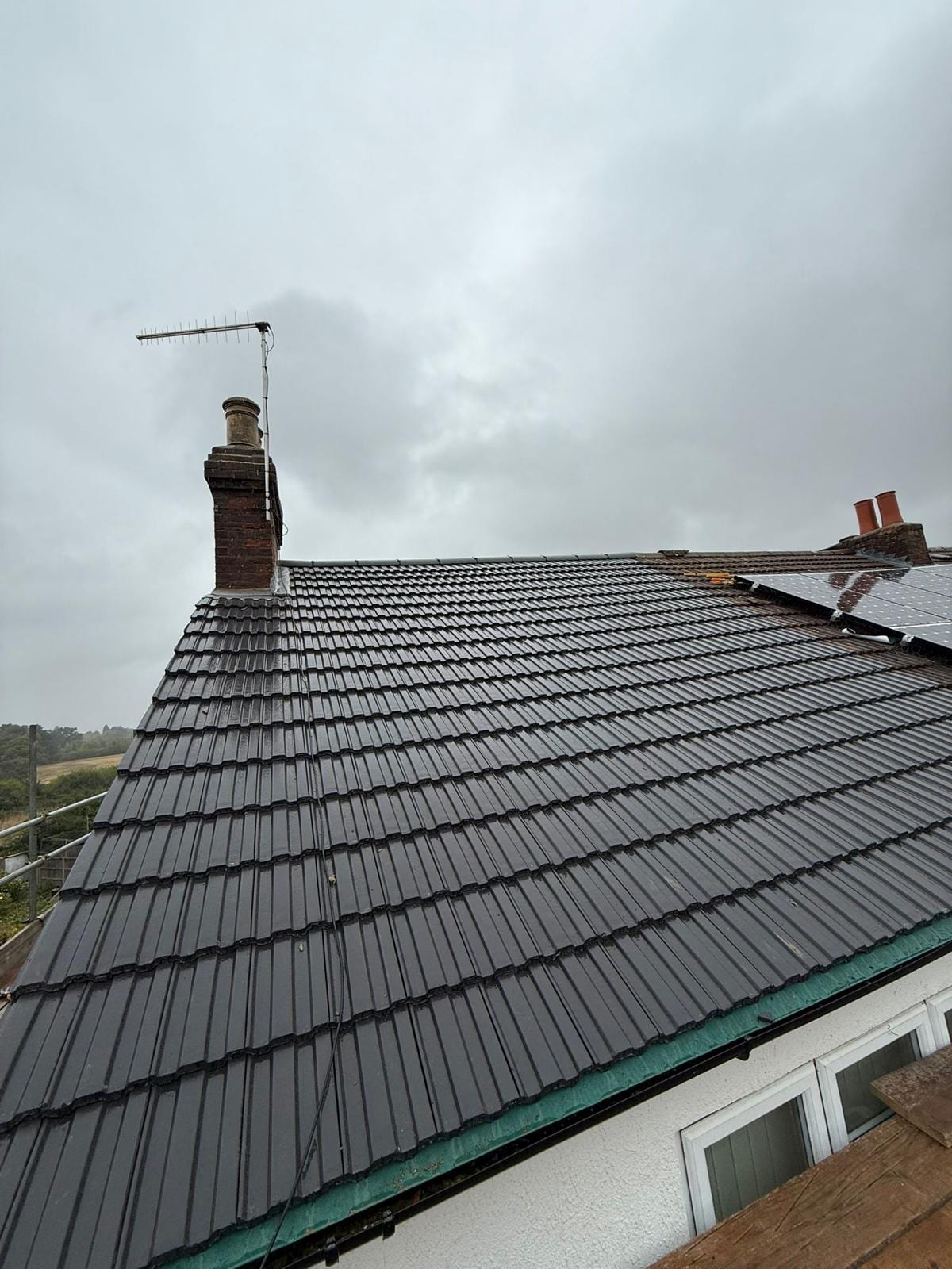 Tiled and slate roofing project by Active Roofing in Hertfordshire